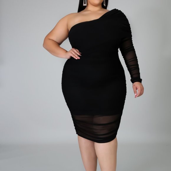 Get Ready for tonite cute BLACK DRESS!!! Plus Size - Picture 2 of 4